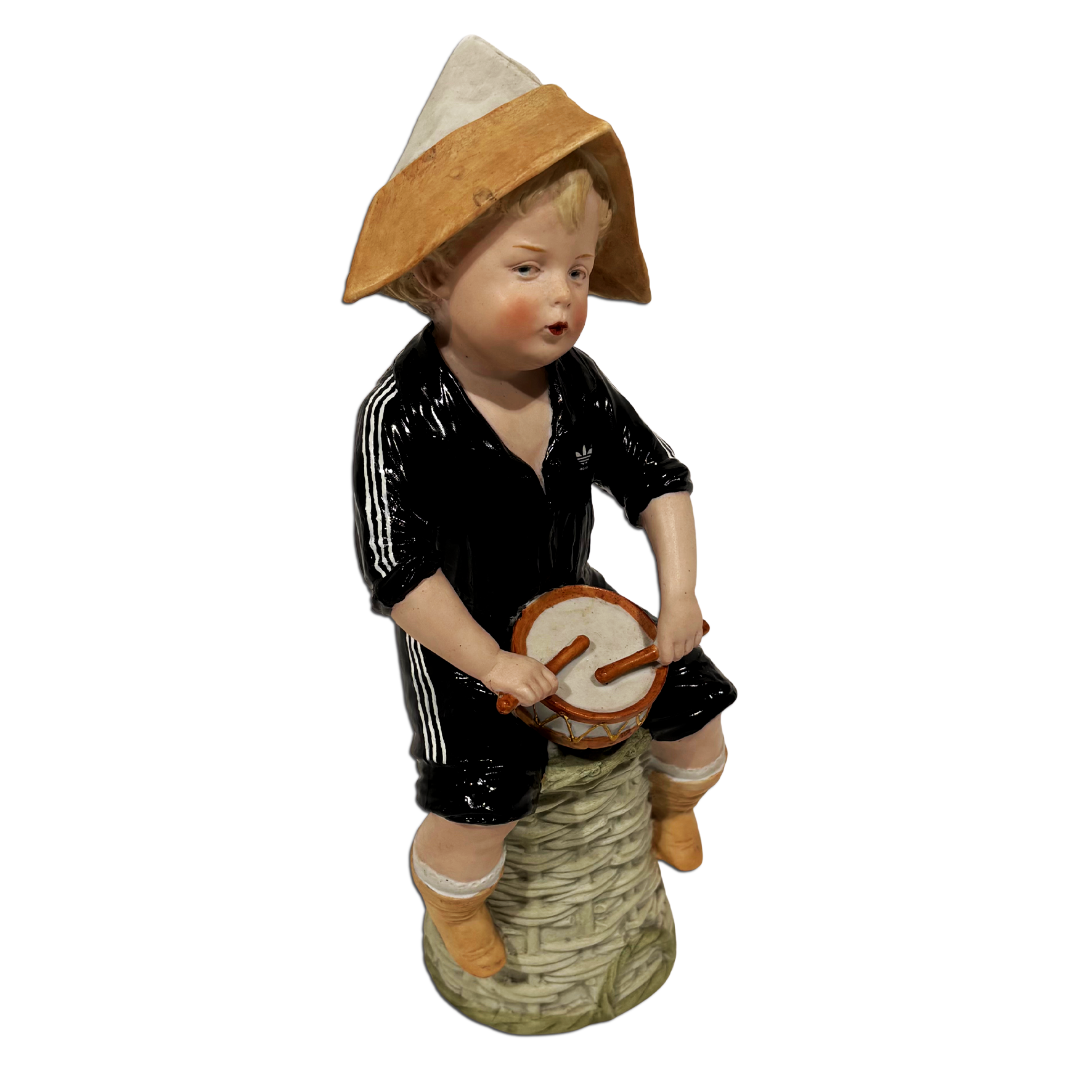 Playful contemporary sculpture by Haus of Lucy, 20 x 8 x 8 cm